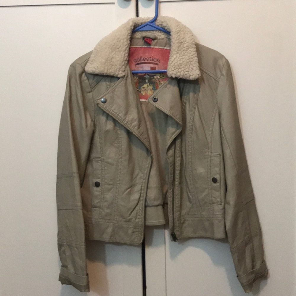 Faux leather jacket cream/fur